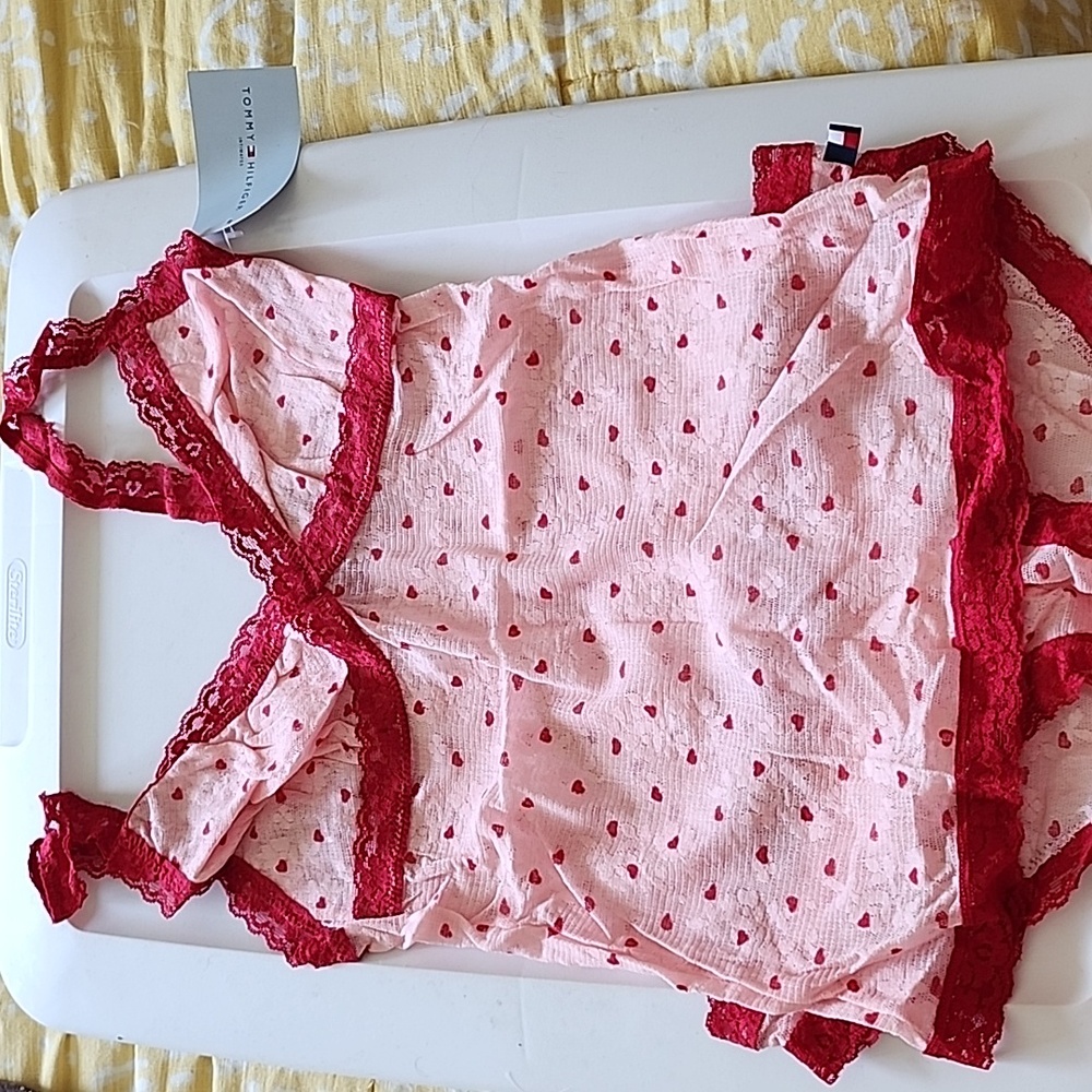 Tommy Hillfiger intimates set